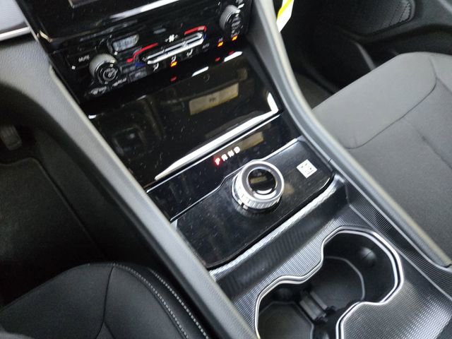 New 2025 Jeep Grand Cherokee Laredo w/ MOPAR Finishing Package RWD image 14