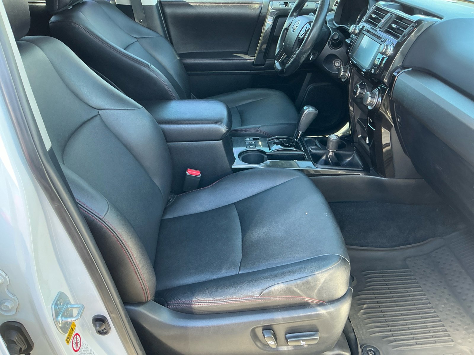 Used 2016 Toyota 4Runner Trail Premium image 17