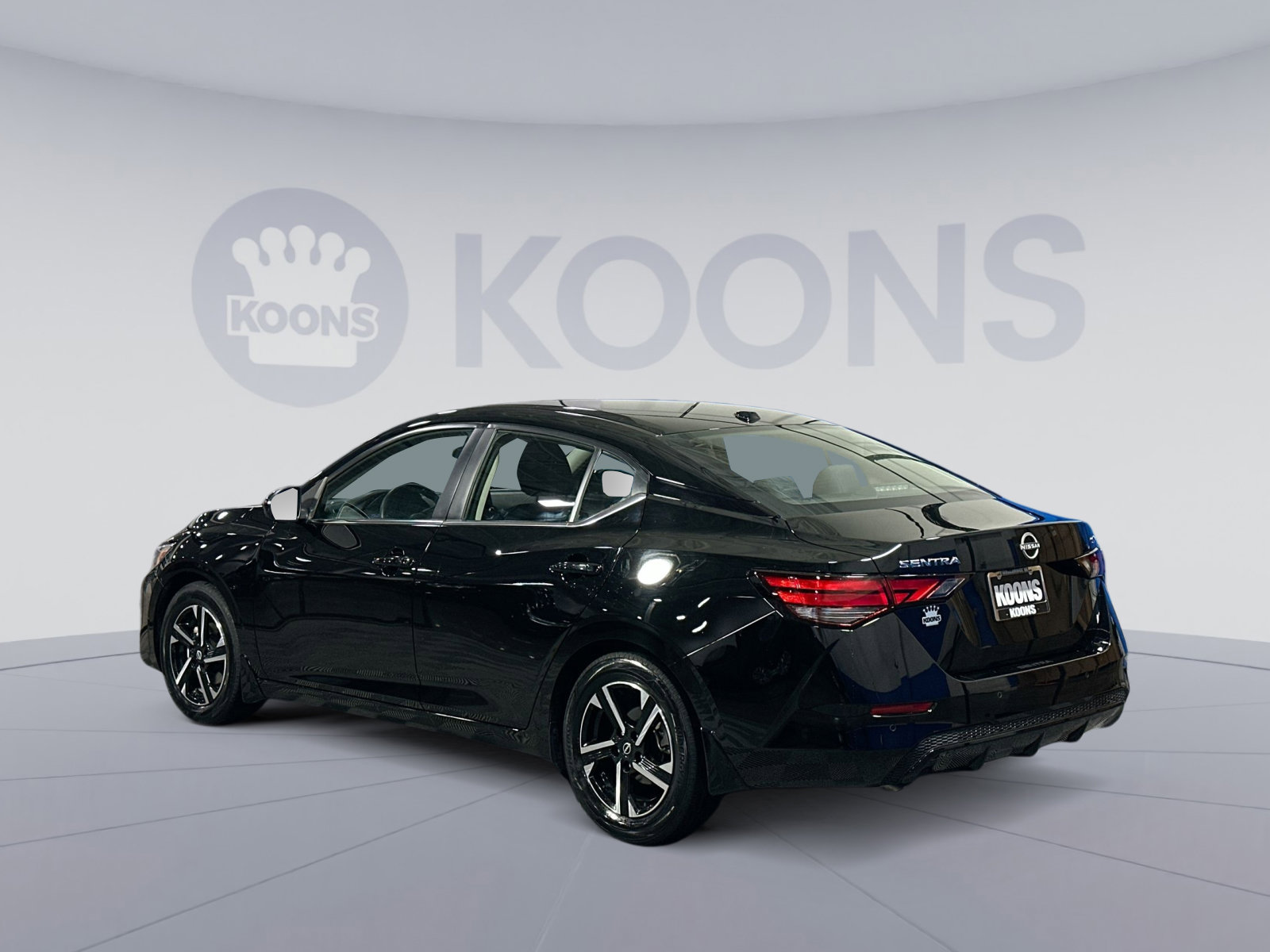 Used 2024 Nissan Sentra SV image 4