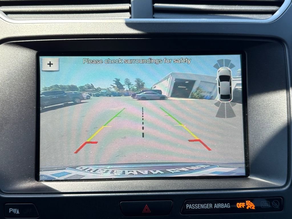 Used 2018 Ford Explorer XLT w/ Equipment Group 202A AWD/4WD image 15