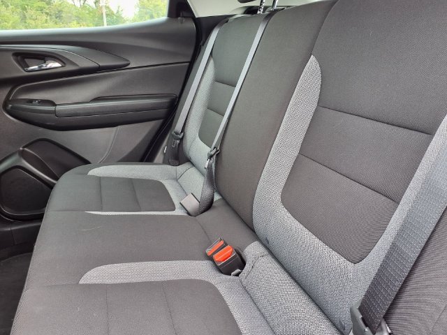 Used 2023 Chevrolet TrailBlazer LS AWD/4WD image 6