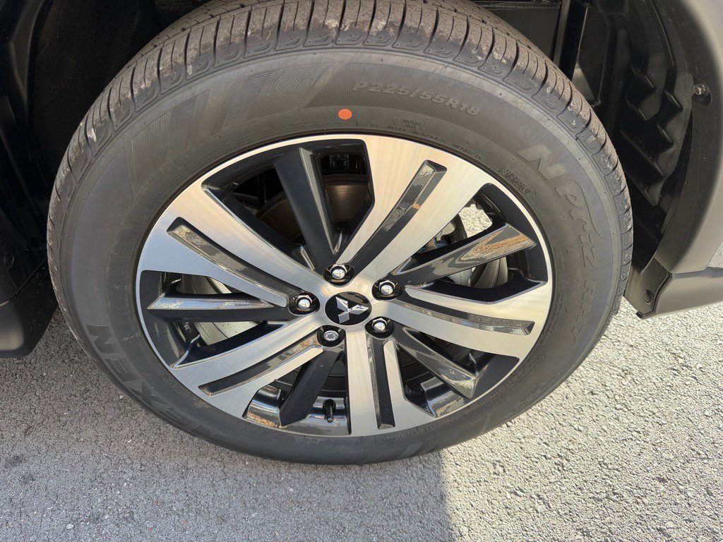 New 2025 Mitsubishi Outlander Sport ES image 9