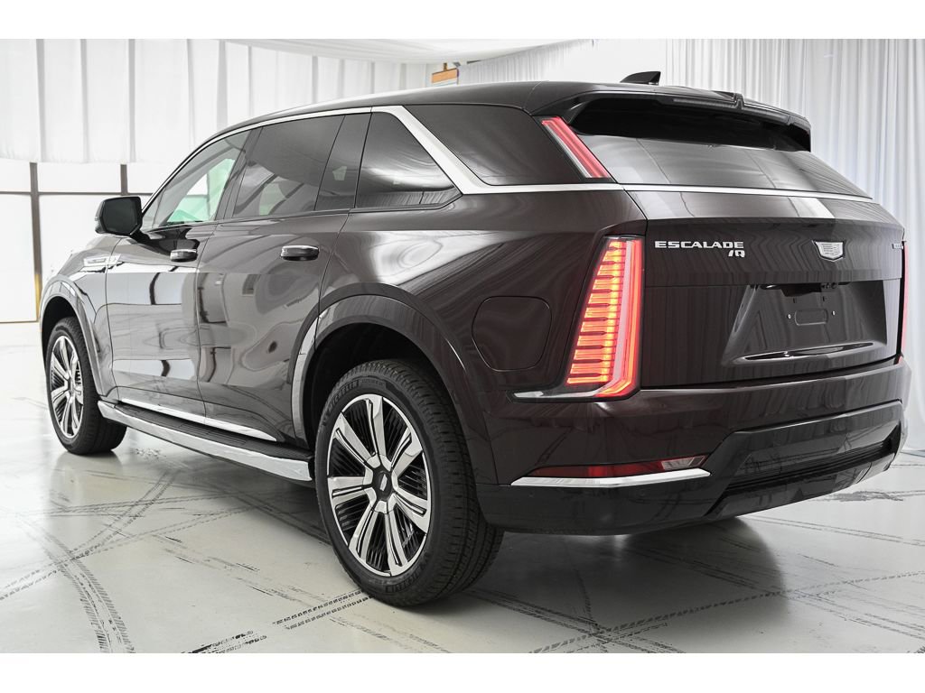 New 2025 Cadillac Escalade IQ Luxury 2 image 5