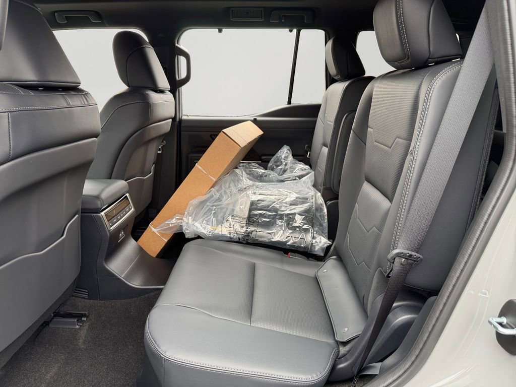 New 2026 Lexus GX 550 image 11