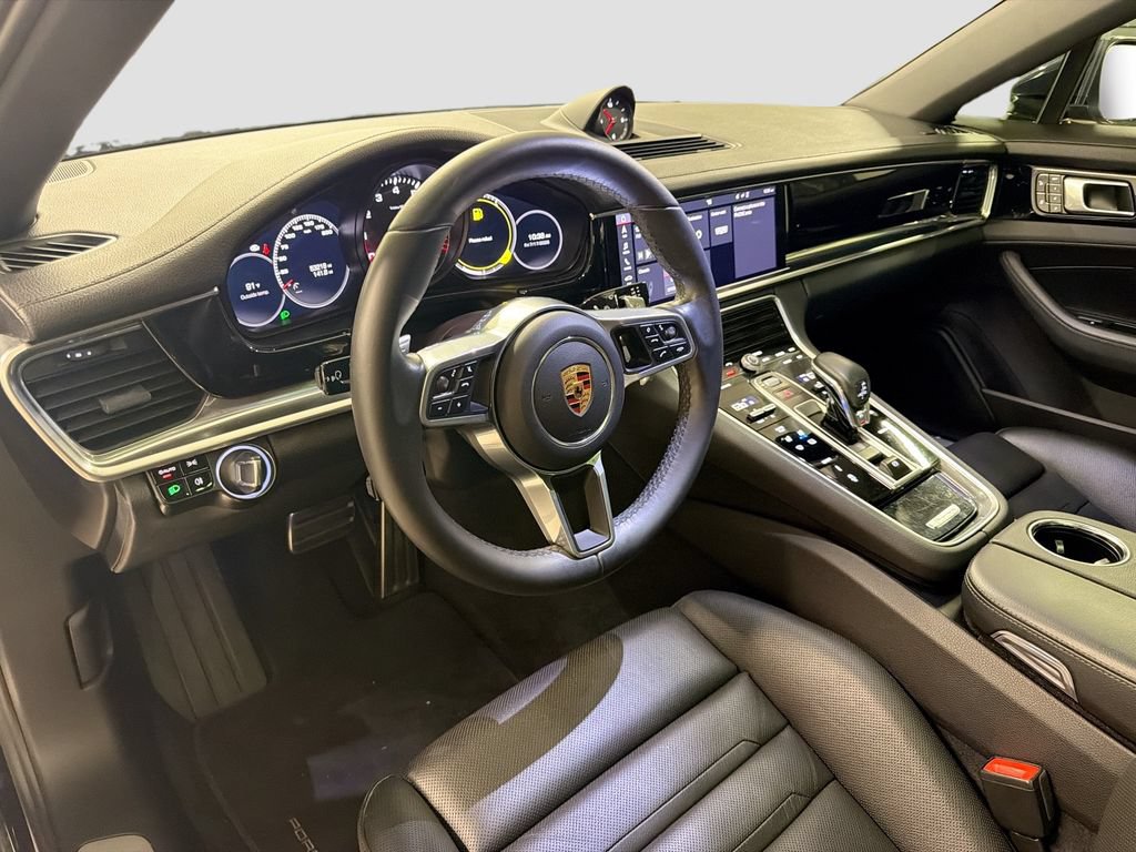 Certified 2018 Porsche Panamera 4S AWD/4WD image 4