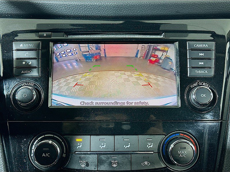 Used 2020 Nissan Rogue Sport S FWD image 15
