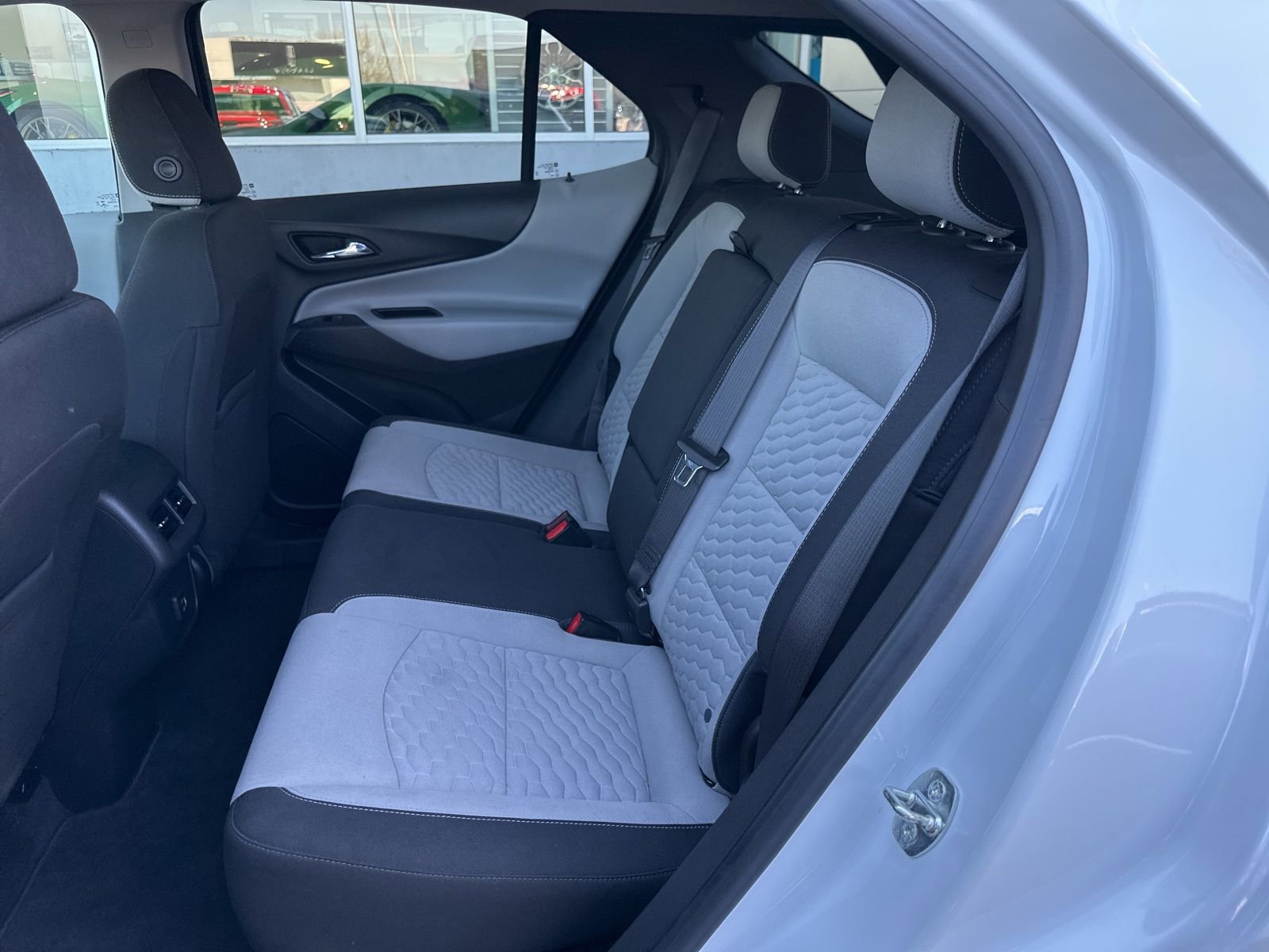 Used 2021 Chevrolet Equinox LS w/ LS Convenience Package image 14