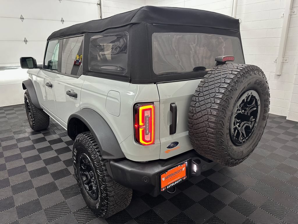 Used 2023 Ford Bronco Wildtrak AWD/4WD image 8