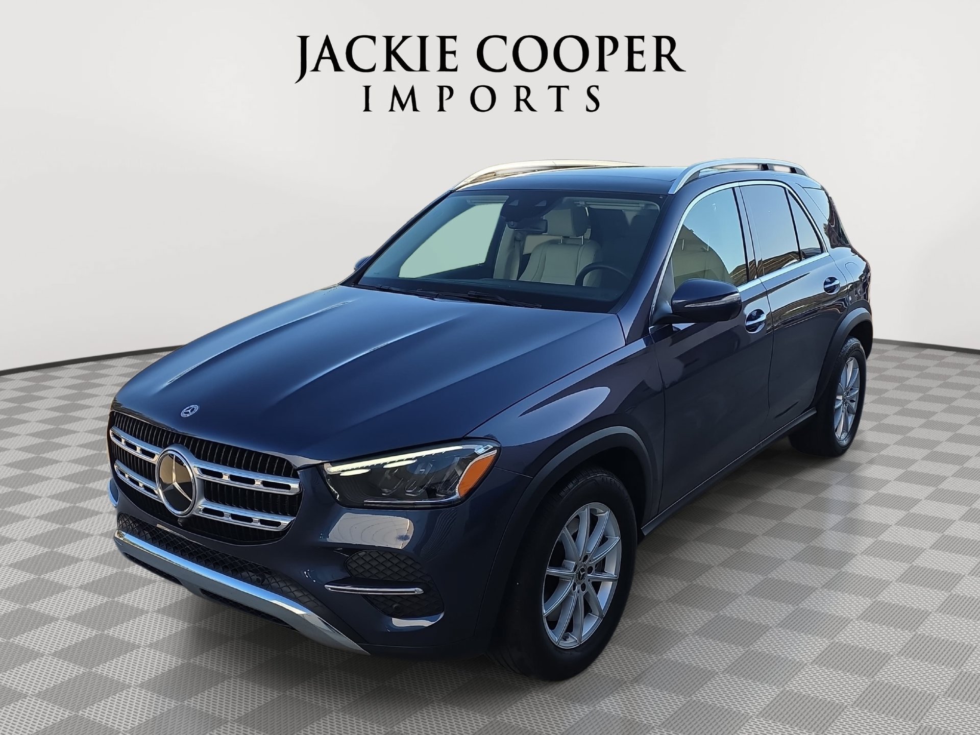 Used 2025 Mercedes-Benz GLE 450e 4MATIC image 33