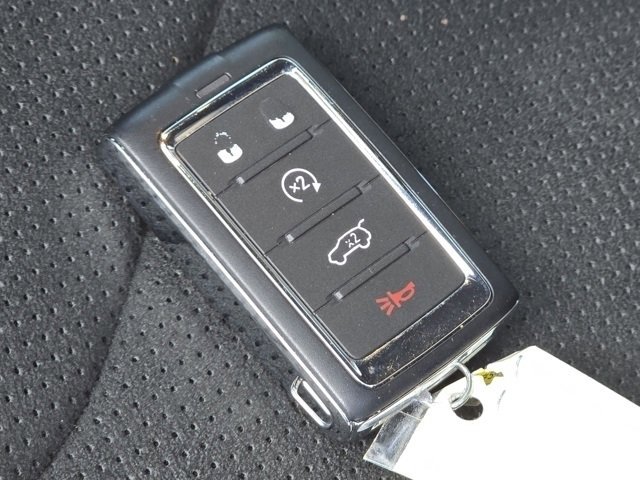 Used 2025 Jeep Grand Cherokee L Altitude image 40