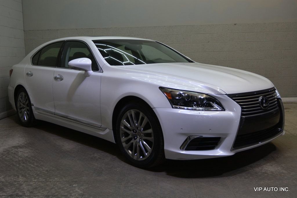 Used 2015 Lexus LS 460 w/ Comfort Package image 1