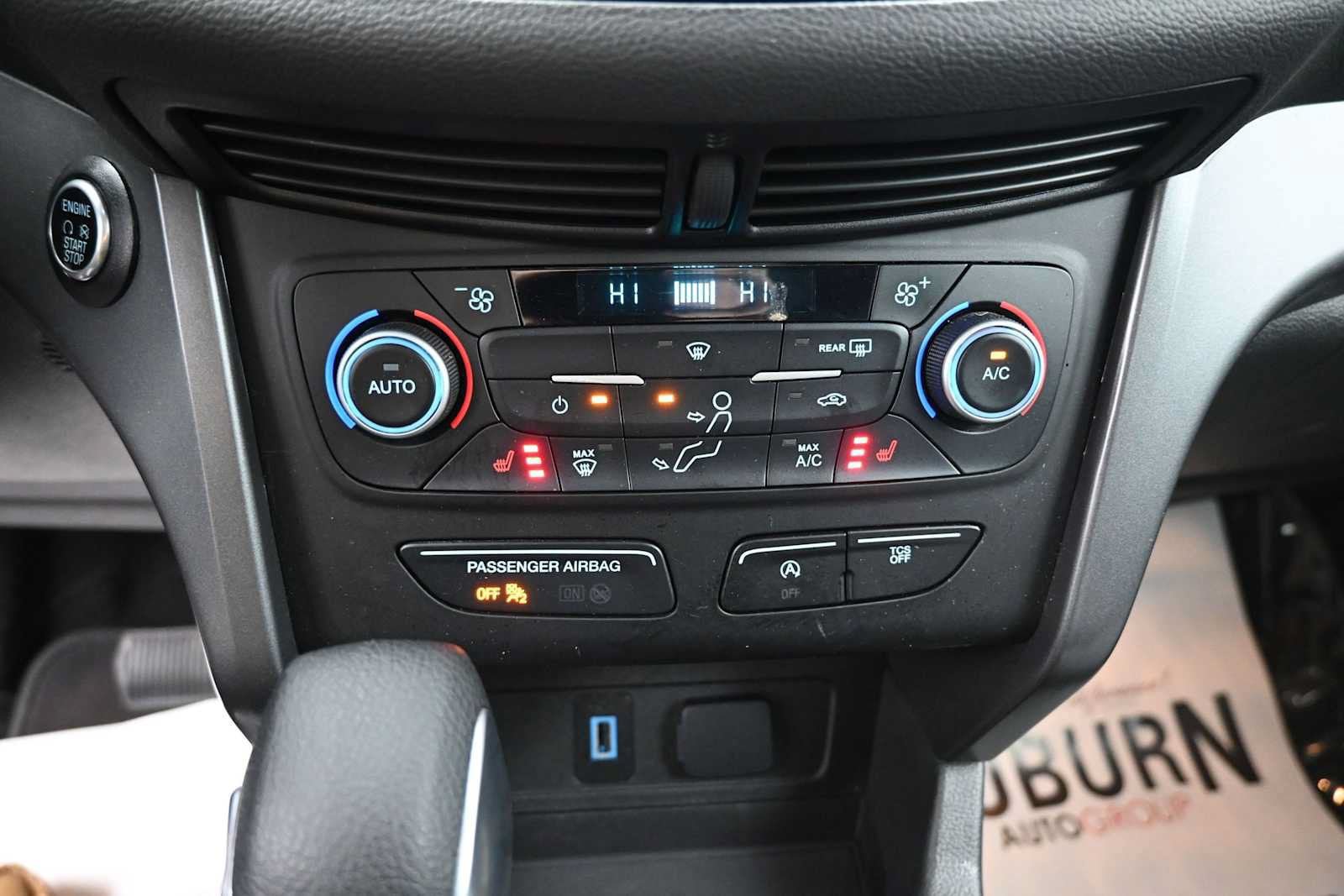Used 2019 Ford Escape SE AWD/4WD image 9