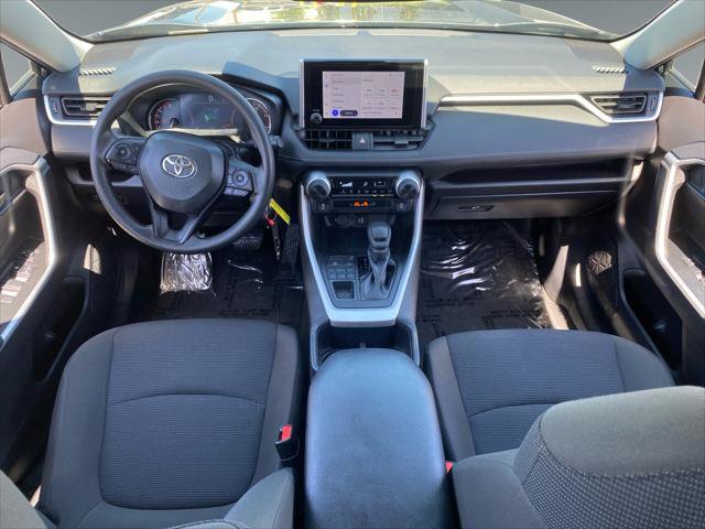 Certified 2025 Toyota RAV4 LE AWD/4WD image 10