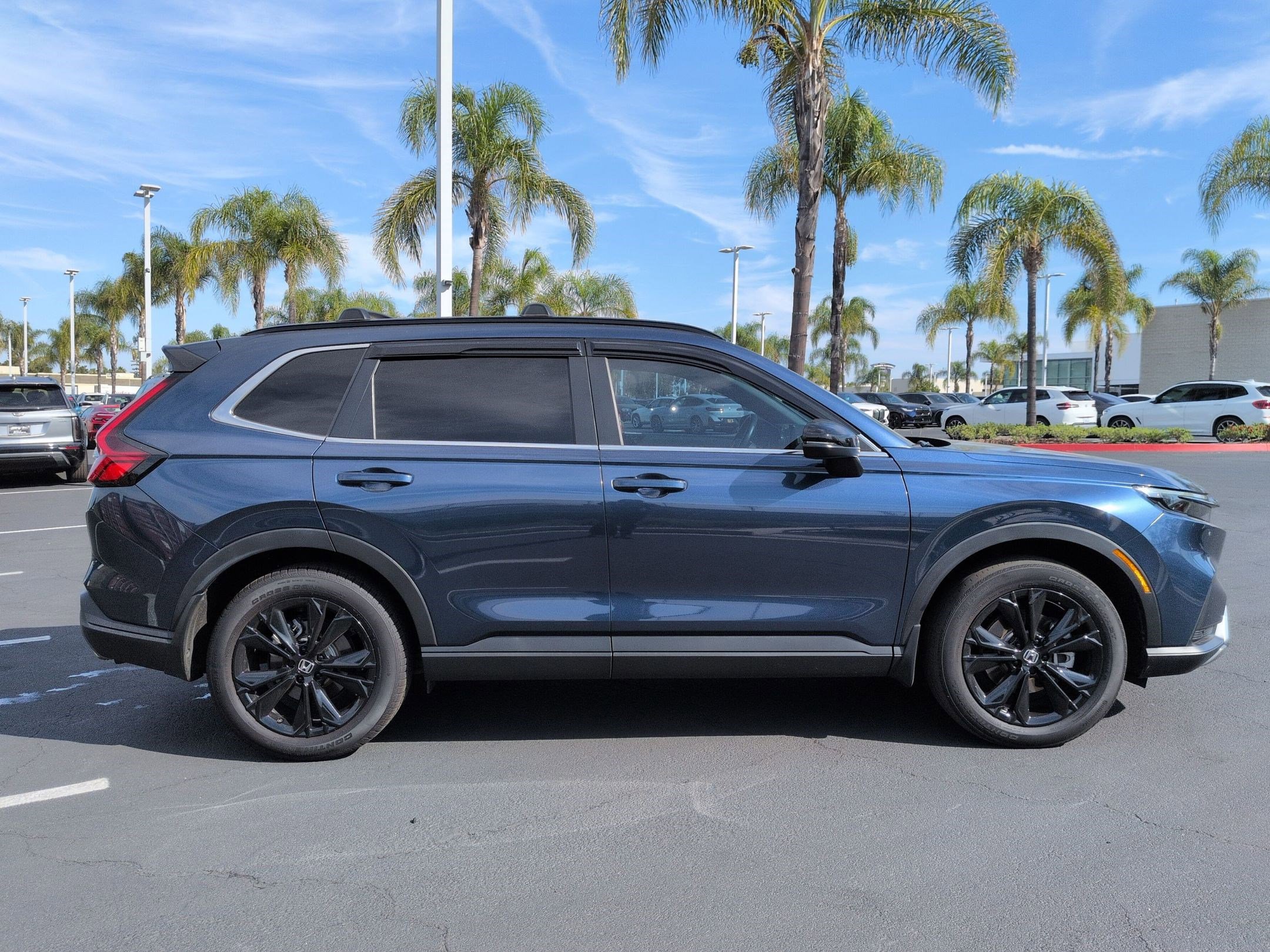 Used 2024 Honda CR-V Sport Touring image 11