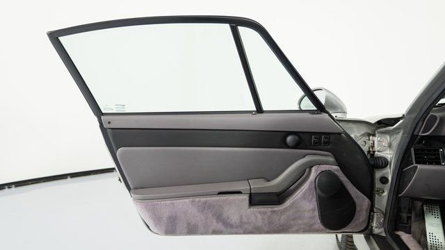 Used 1998 Porsche 911 Carrera S image 10