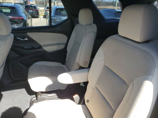Used 2022 Chevrolet Traverse LT AWD/4WD image 31