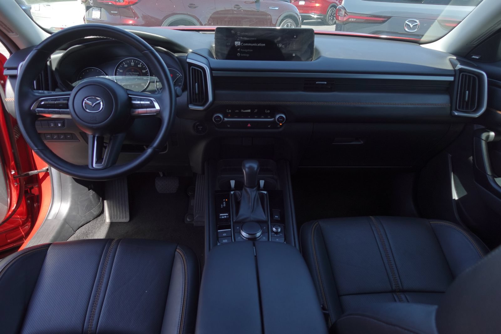 Used 2025 MAZDA CX-50 AWD 2.5 Hybrid w/ Premium Pkg image 12
