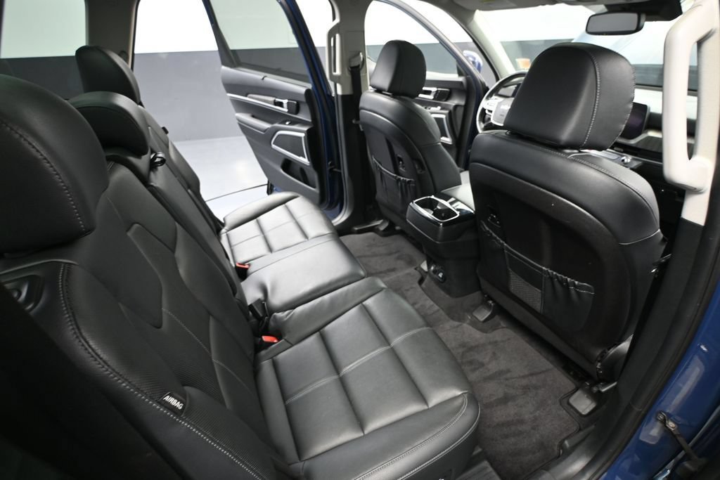 Used 2023 Kia Telluride SX Prestige AWD/4WD image 43
