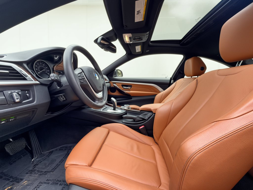 Used 2020 BMW 430i xDrive Coupe w/ Executive Package AWD/4WD image 5