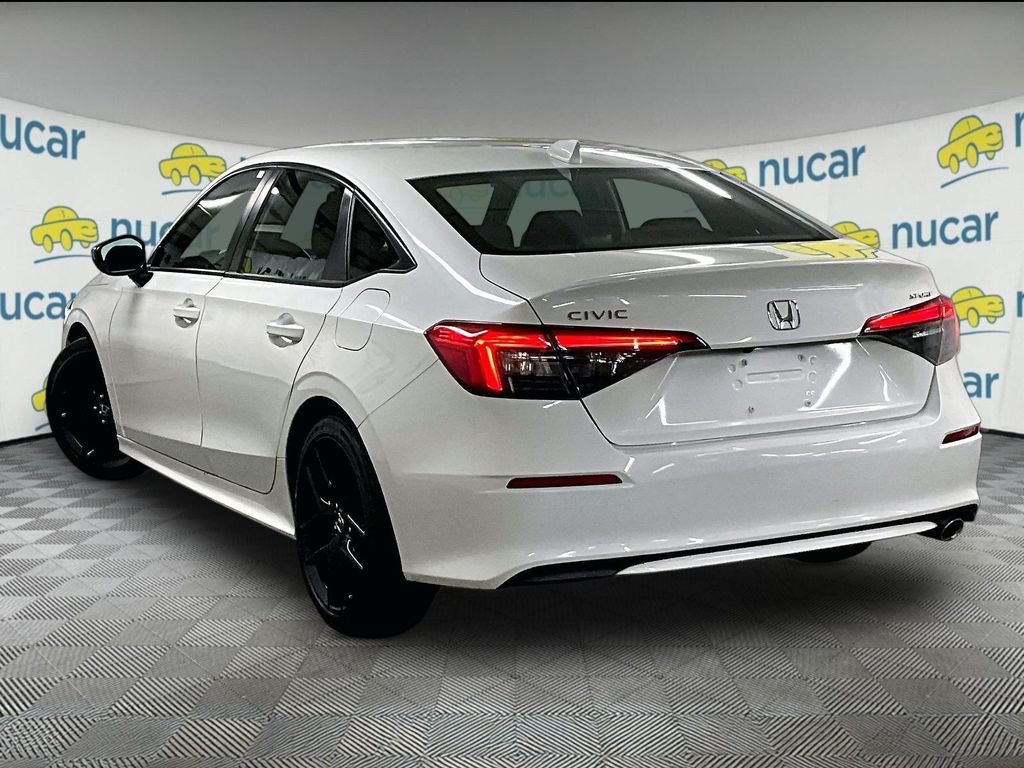 Used 2022 Honda Civic Sport image 4