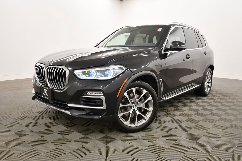 Used 2019 BMW X5 xDrive40i w/ Executive Package AWD/4WD image 2