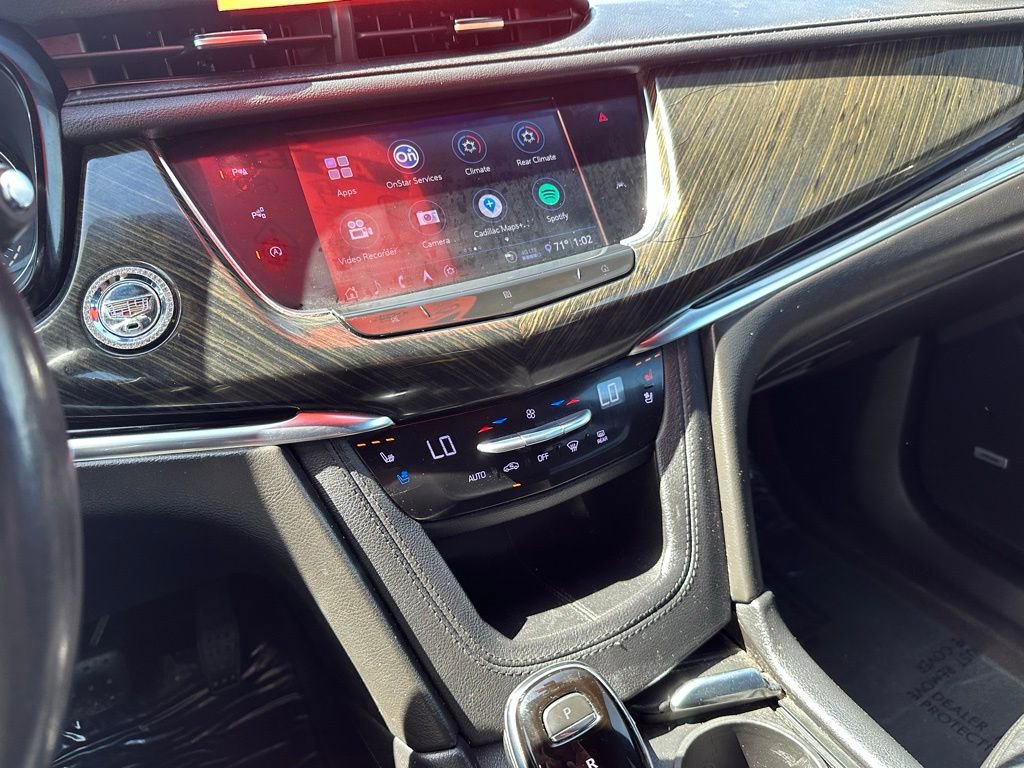 Used 2020 Cadillac XT6 Premium Luxury image 26