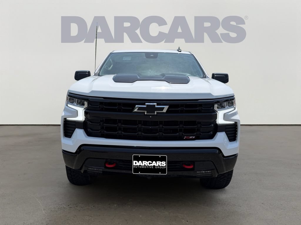 Used 2025 Chevrolet Silverado 1500 LT Trail Boss w/ Protection Package AWD/4WD image 2