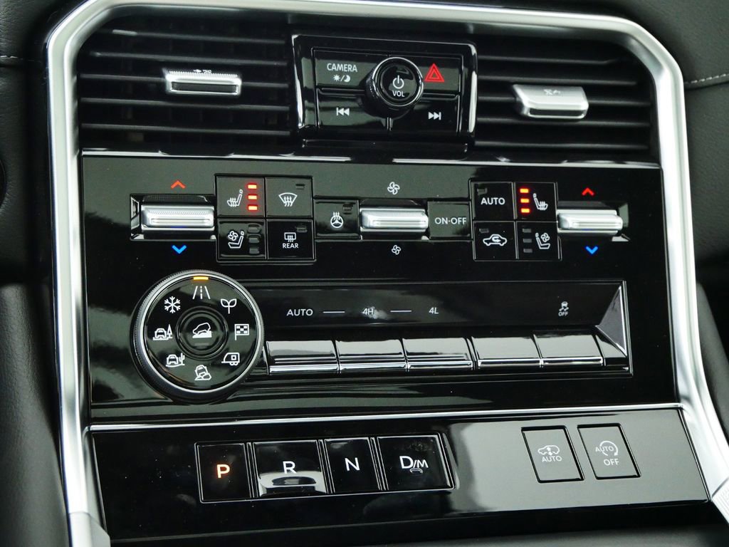 New 2025 Nissan Armada Platinum Reserve image 31