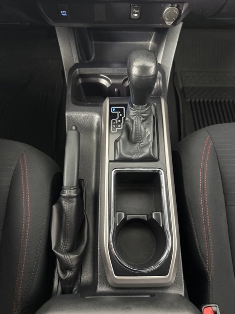 Used 2018 Toyota Tacoma SR5 image 18
