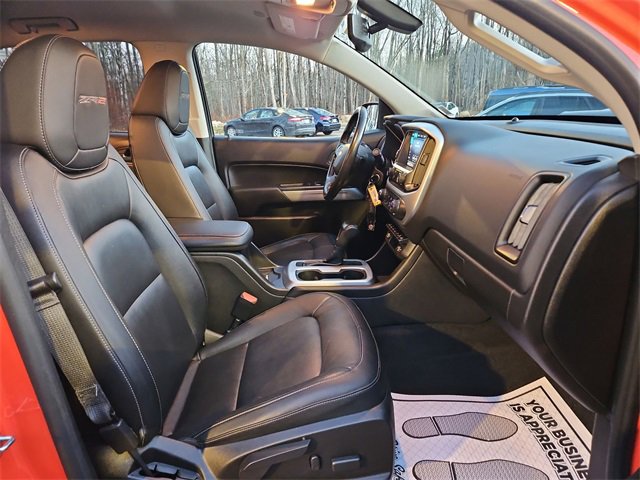 Certified 2020 Chevrolet Colorado ZR2 w/ ZR2 Dusk Special Edition image 25
