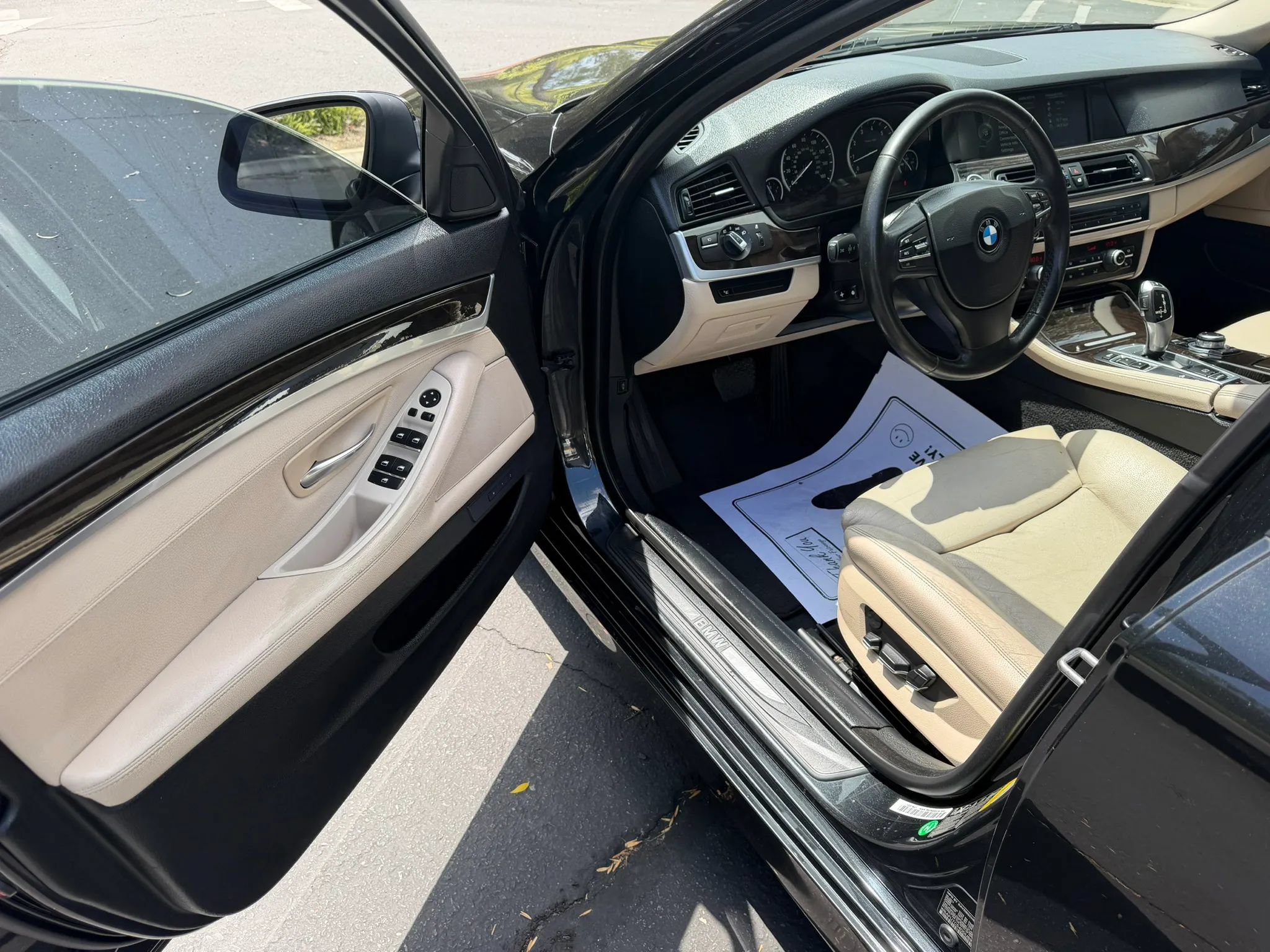 Used 2013 BMW 535i xDrive Sedan AWD/4WD image 12