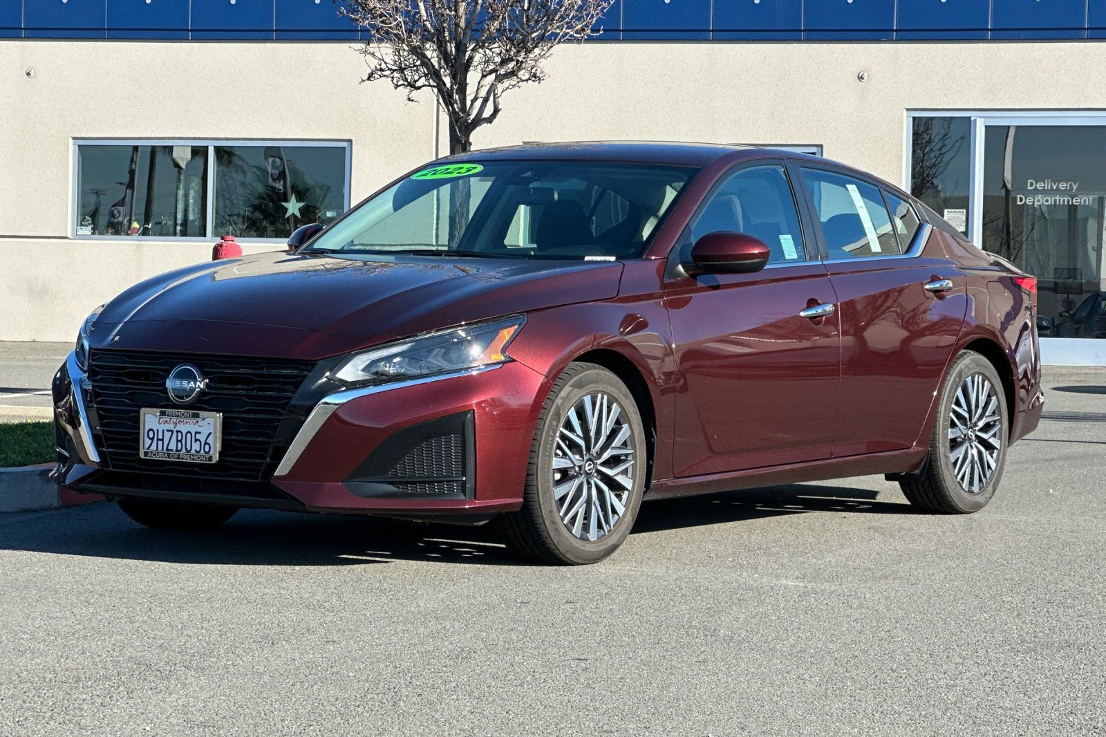 Used 2023 Nissan Altima 2.5 SV image 8