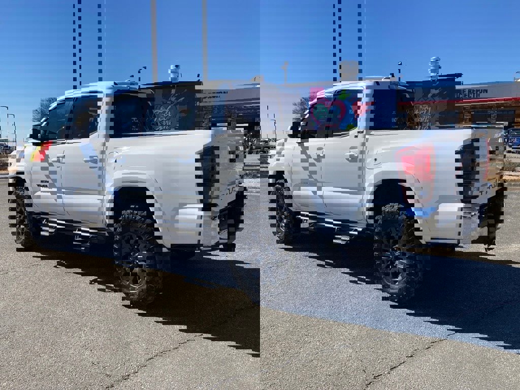 Certified 2023 Toyota Tacoma SR5 image 6