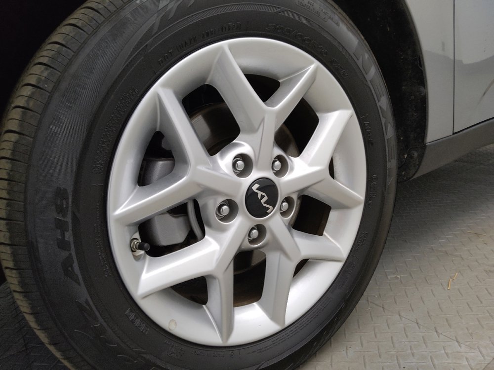 Used 2025 Kia Soul S image 31