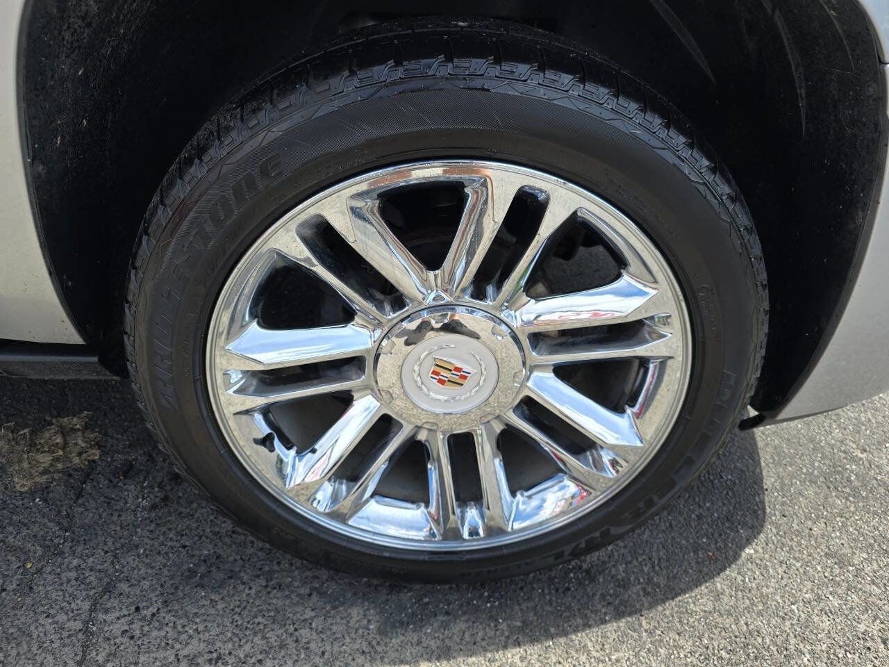 Used 2014 Cadillac Escalade Platinum image 13