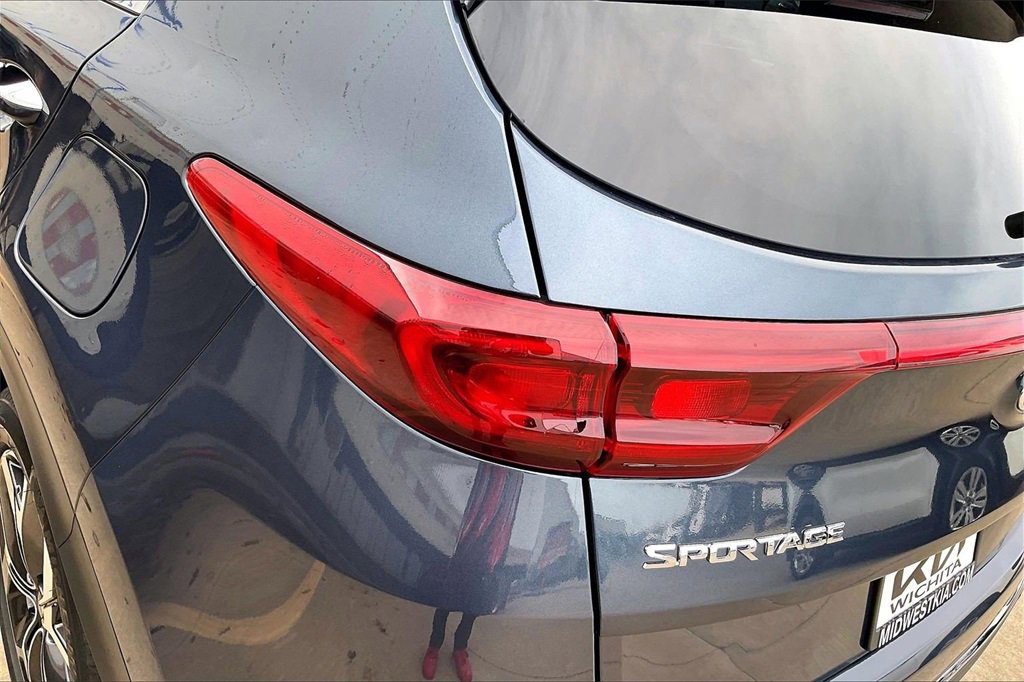 Certified 2022 Kia Sportage EX w/ EX Technology Package image 29