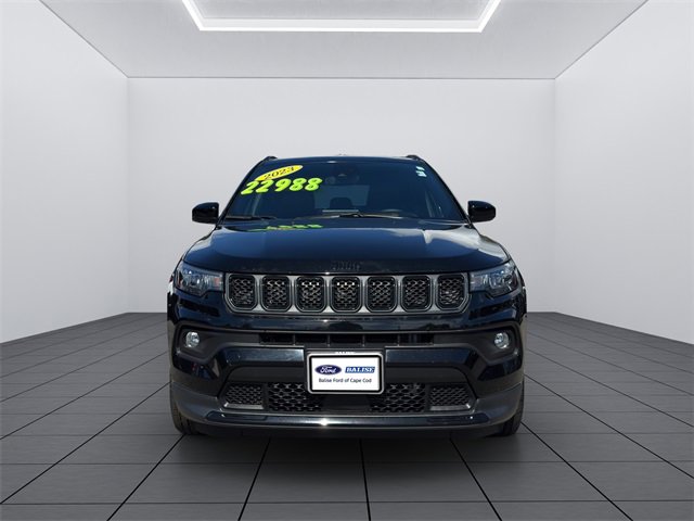 Used 2023 Jeep Compass Altitude