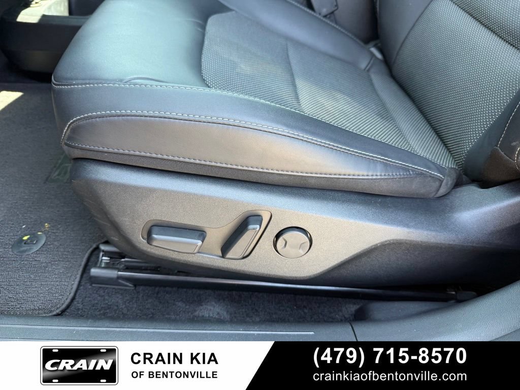 Used 2024 Kia EV6 Light RWD image 11