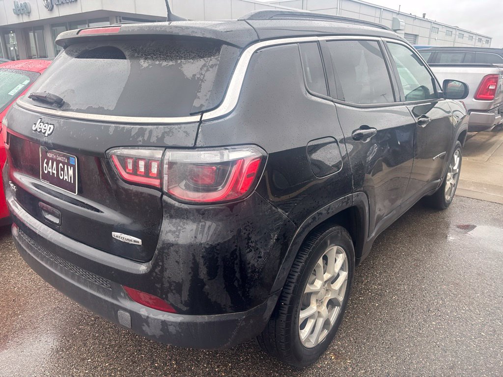 Used 2022 Jeep Compass Latitude AWD/4WD image 17