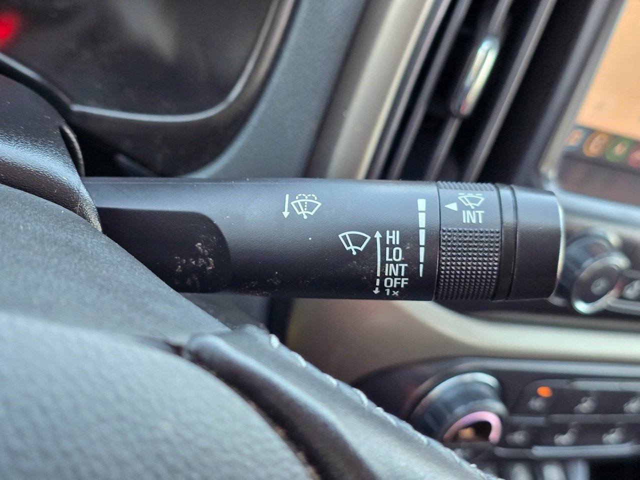 Used 2022 Chevrolet Colorado Z71 image 15