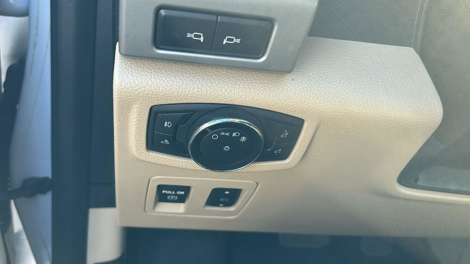 Used 2019 Ford F150 Lariat w/ Equipment Group 502A Luxury image 21