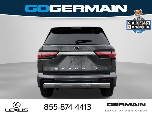 Used 2023 Toyota Sequoia Capstone AWD/4WD image 7