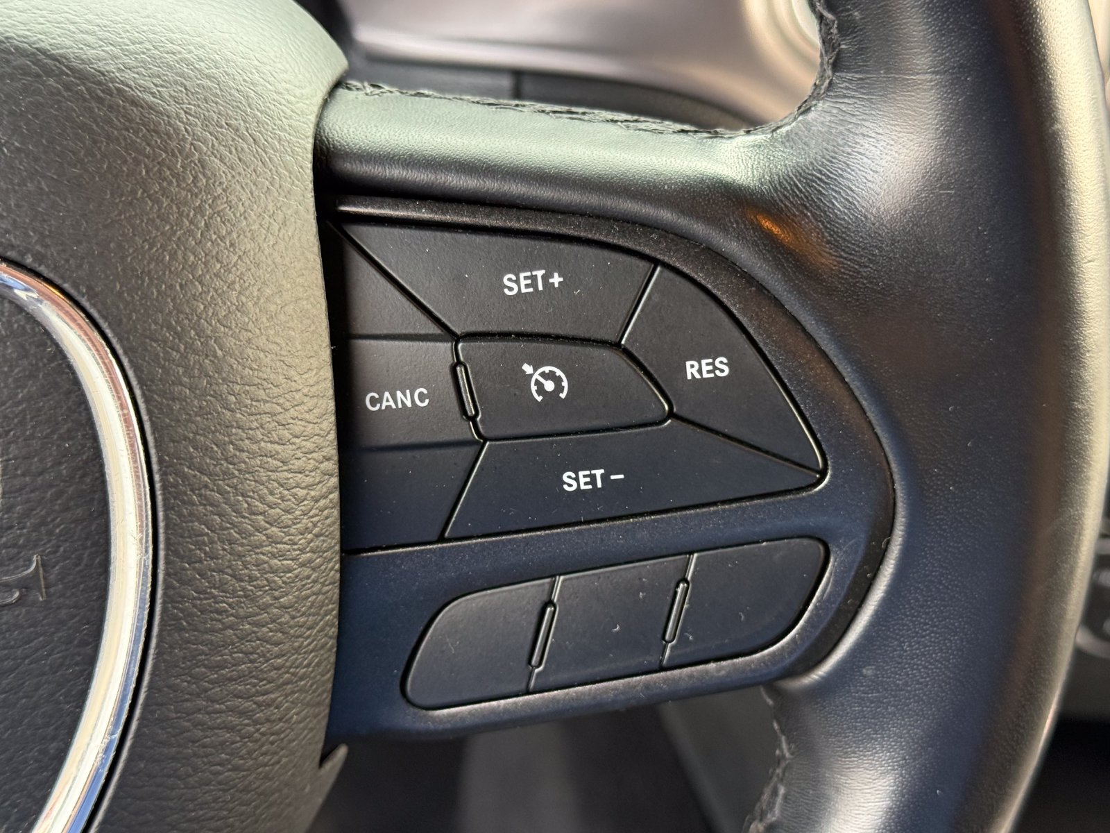 Used 2023 Dodge Charger SXT RWD image 32