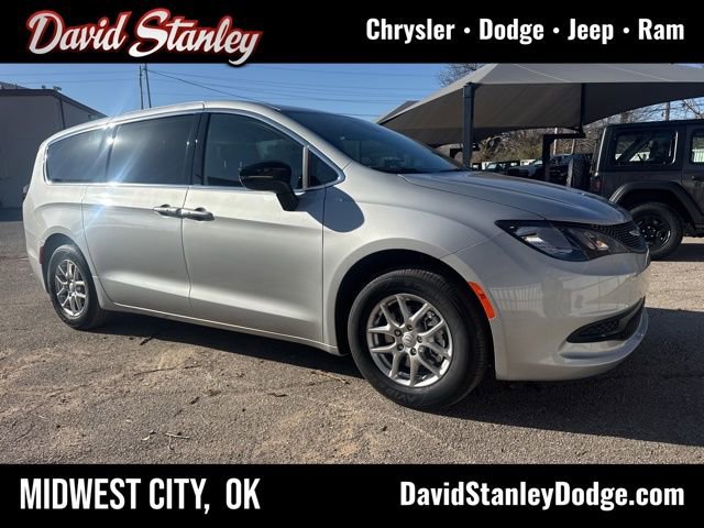New 2026 Chrysler Voyager LX