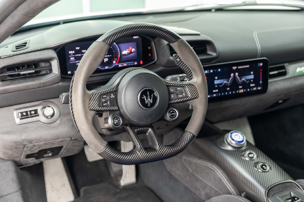 Used 2022 Maserati MC20 Coupe RWD image 22