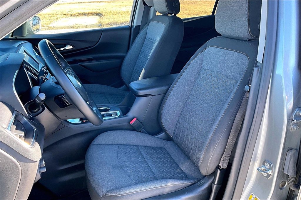 Used 2024 Chevrolet Equinox LT image 23