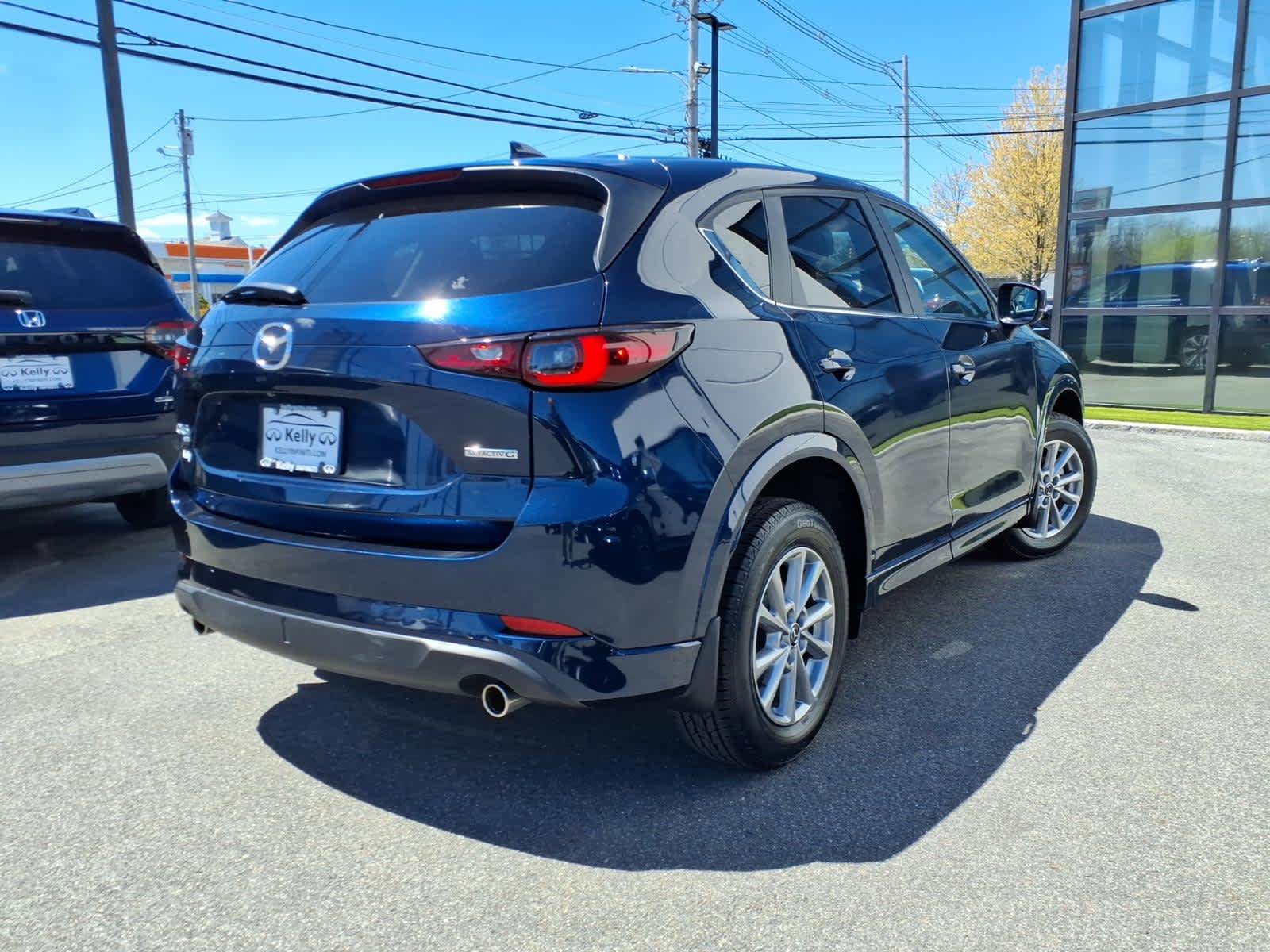 Used 2024 MAZDA CX-5 AWD 2.5 S w/ Select Package image 5