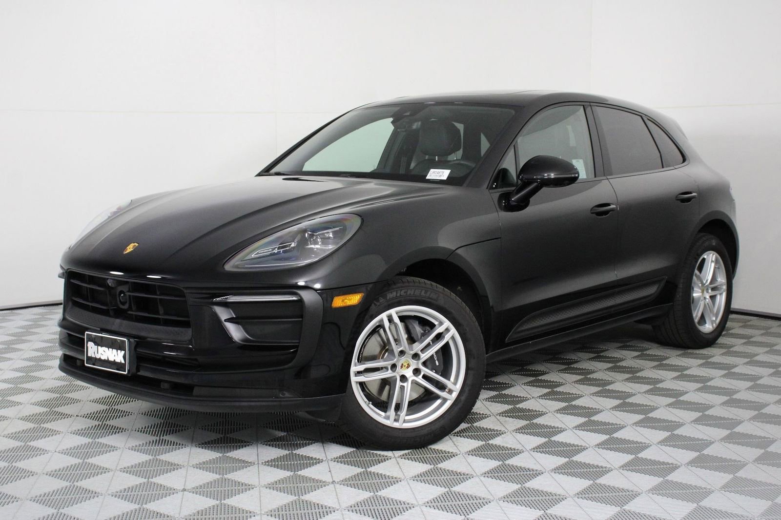 Certified 2025 Porsche Macan