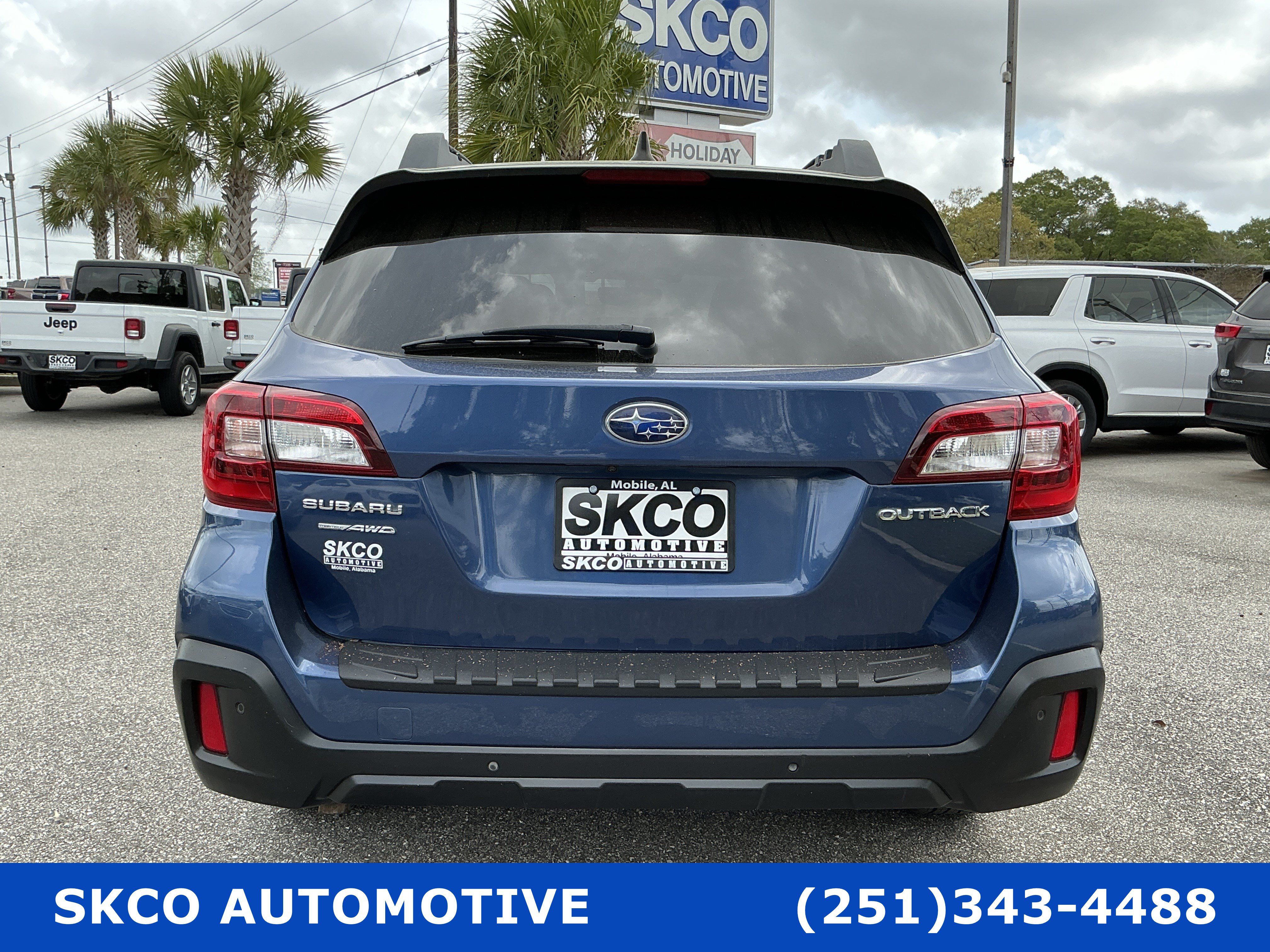 Used 2019 Subaru Outback 2.5i Limited AWD/4WD image 4