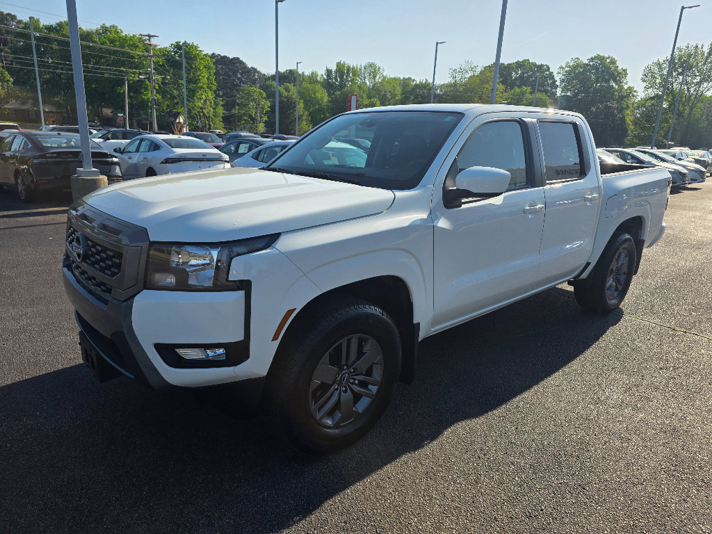 Used 2025 Nissan Frontier SV w/ SV Convenience Package AWD/4WD image 7